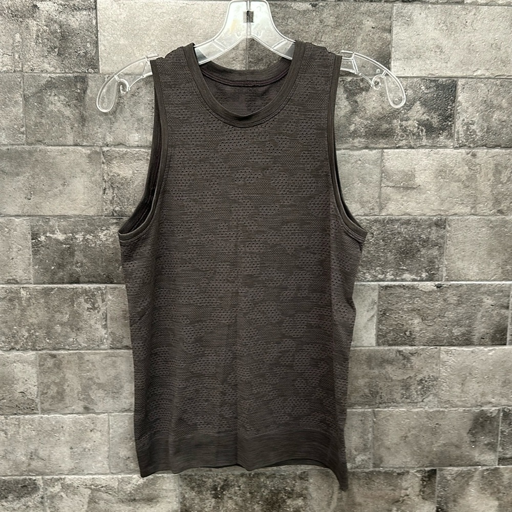 Lululemon Swiftly Tech Tank